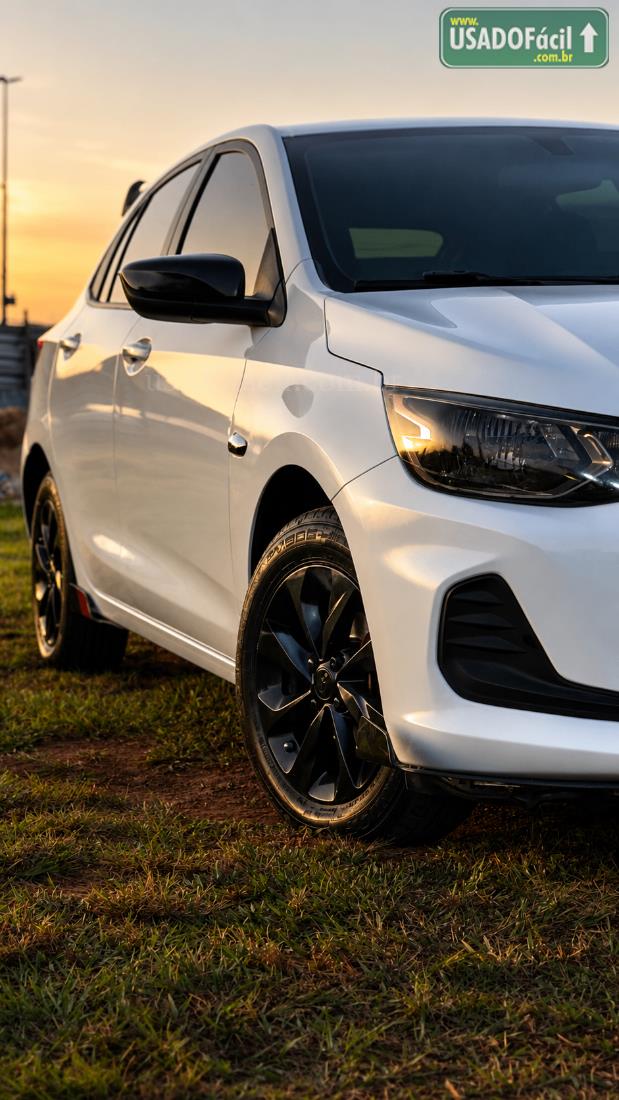 CHEVROLET/GM Onix Hatch LT2 1.0 Mecânico Flex 2020/2021 — foto 2 de 11
