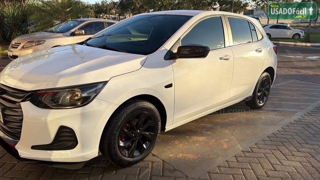 CHEVROLET/GM Onix Hatch LT2 1.0 Mecânico Flex 2020/2021 — foto 3 de 11