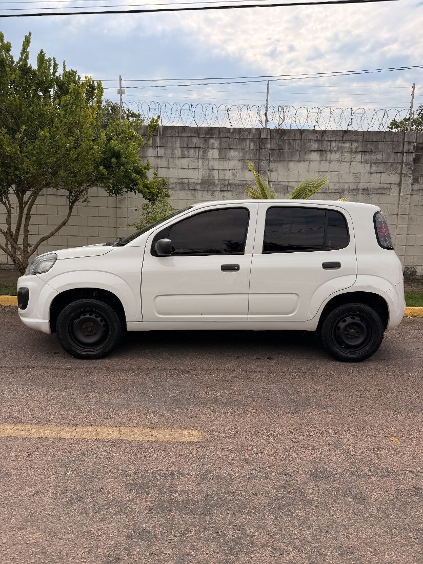 Fiat Uno Drive 1.0 Flex 5P 2018/2018 — foto 8 de 10