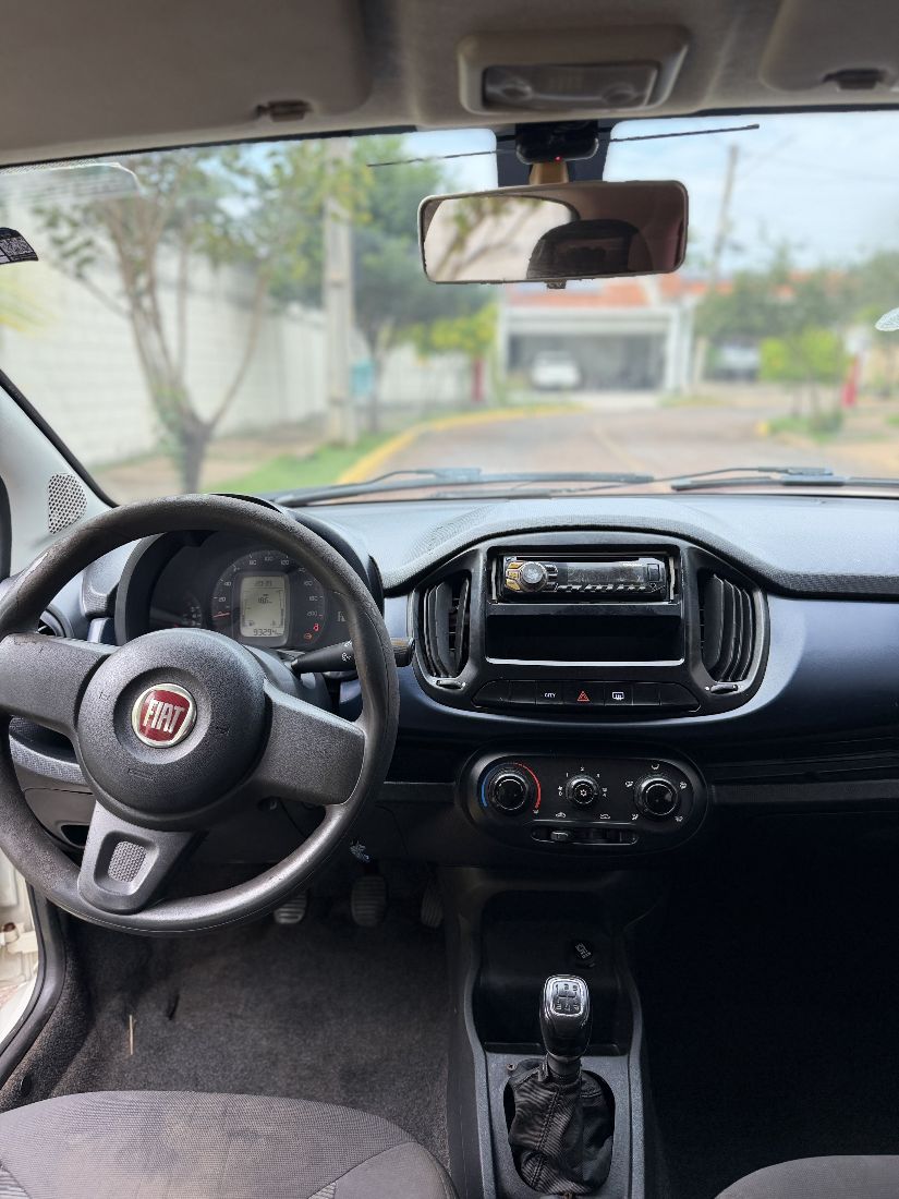 Fiat Uno Drive 1.0 Flex 5P 2018/2018 — foto 9 de 10