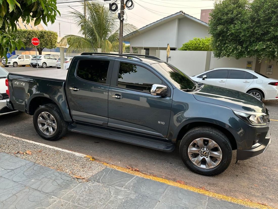 CHEVROLET/GM S10 LTZ CD 2.8 4x4 TDI Automático Diesel 2022/2022 — foto 2 de 4