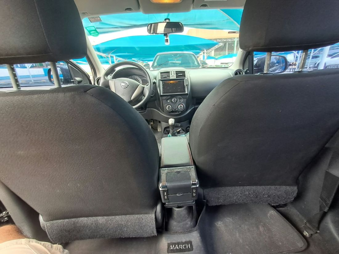 Nissan March S 1.0 5P Flex 2015/2016 — foto 12 de 14
