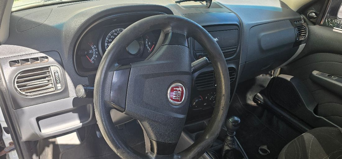 Fiat Strada working ce gabine estendida 2013/2013 — foto 7 de 8