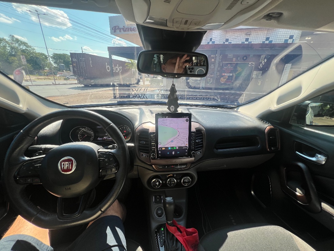 Fiat Toro Volcano 2.4 Automático Flex 2019/2019 — foto 12 de 13