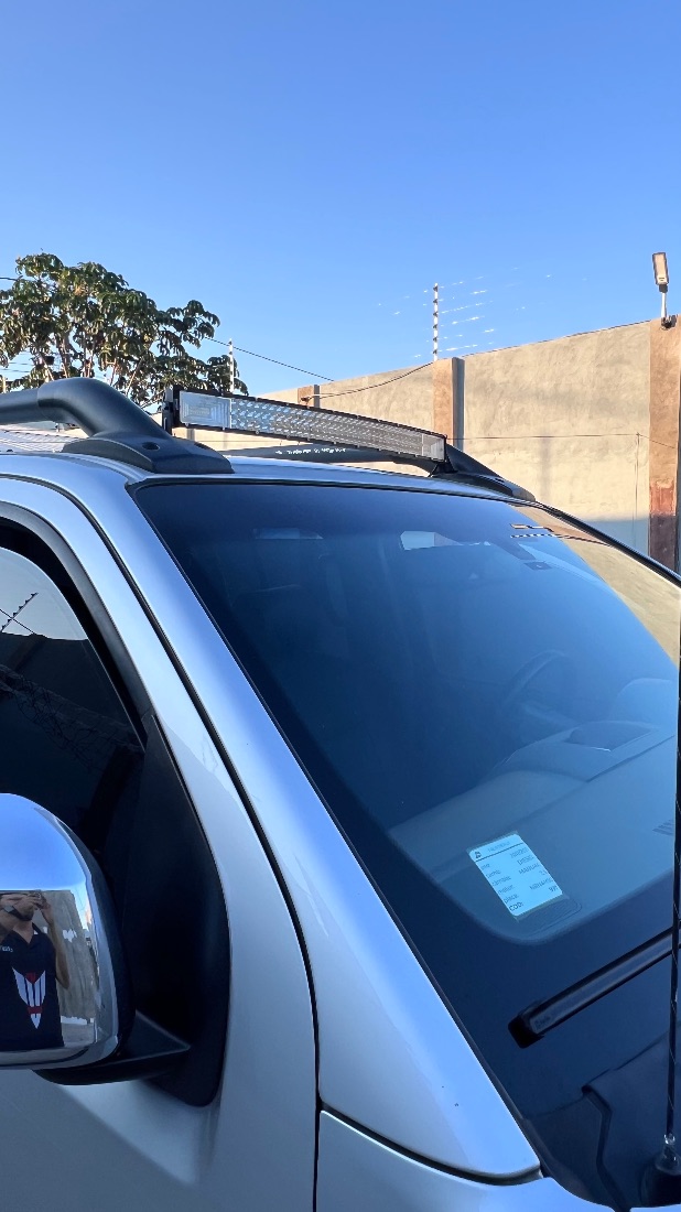 Nissan Frontier LE CD 2.5 4x4 Turbo Mecânico Diesel 2011/2011 — foto 5 de 15