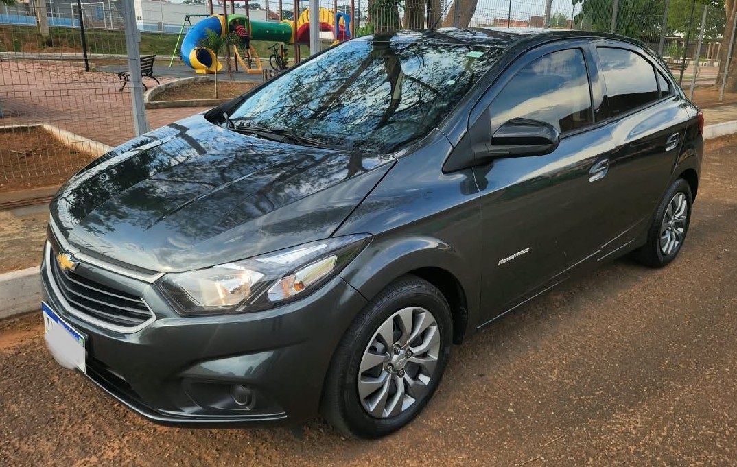 CHEVROLET/GM Onix Hatch Advantage 1.4 Automático Flex 2018/2018 — foto 4 de 7