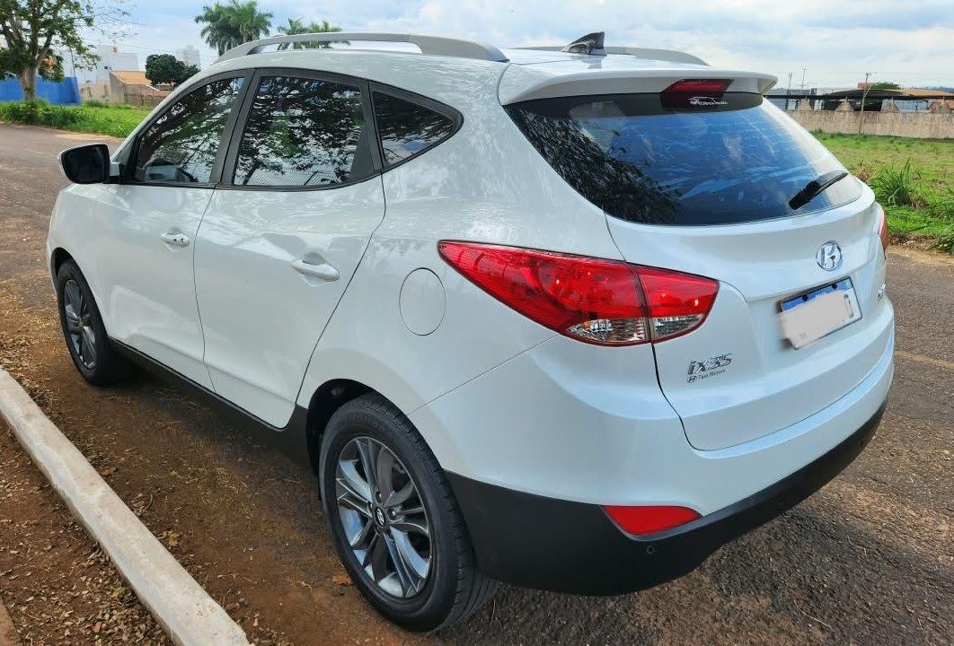 Hyundai IX35 GL 2.0 2WD Automático Flex 2017/2018 — foto 4 de 6