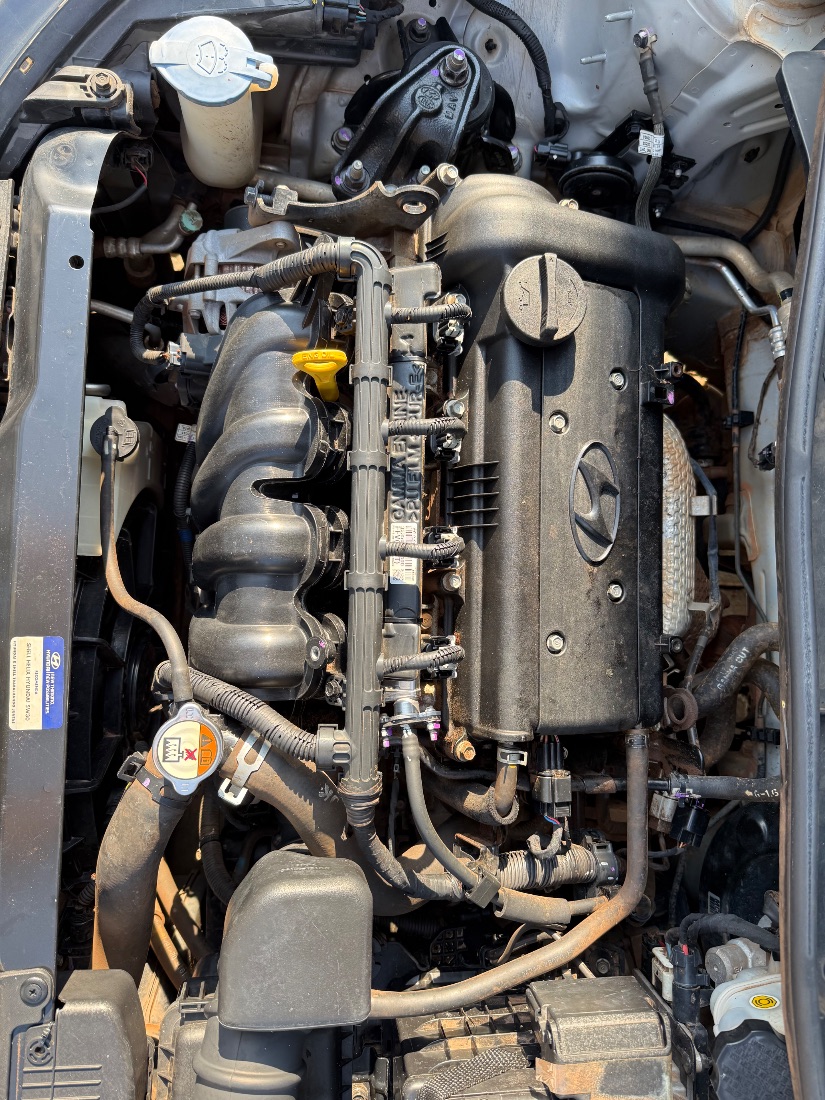 Hyundai HB20X Hatch Premium 1.6 Automático Flex 2016/2016 — foto 14 de 15