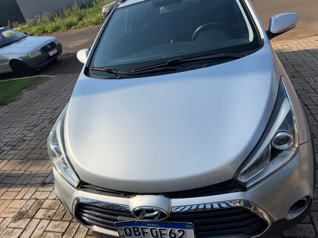 Hyundai HB20X Hatch Premium 1.6 Automático Flex 2016/2016 — foto 7 de 15
