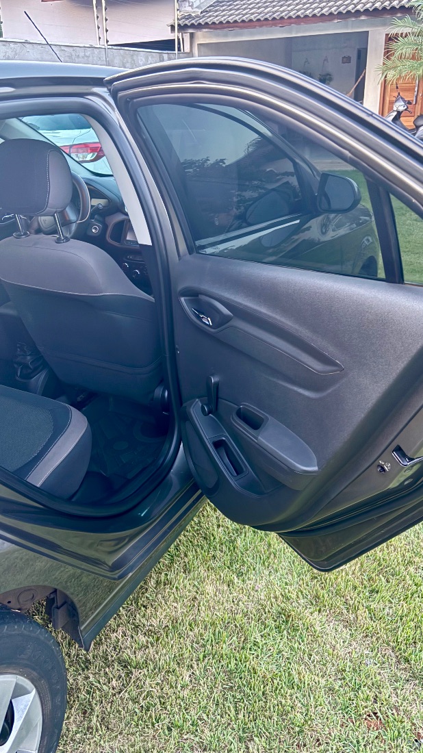 CHEVROLET/GM Prisma Sedan LT 1.4 8V FlexPower 2014/2015 — foto 11 de 15