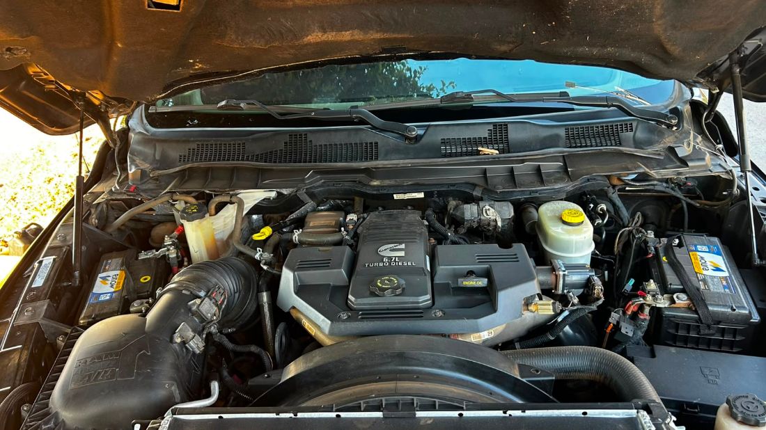 RAM Ram 2500 Laramie CD 6.7 TDI 4x4 Diesel 2016/2016 — foto 8 de 13