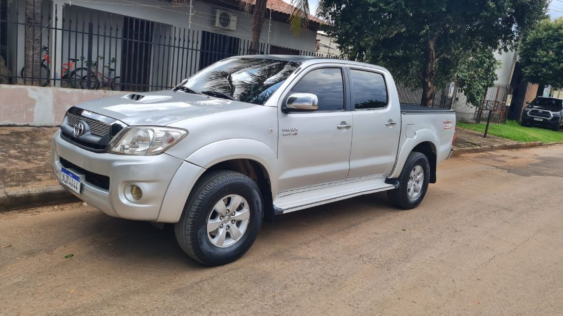 Toyota Hilux SRV CD D4-D 3.0 4x4 TDI Automático Diesel 2010/2010 — foto 7 de 7