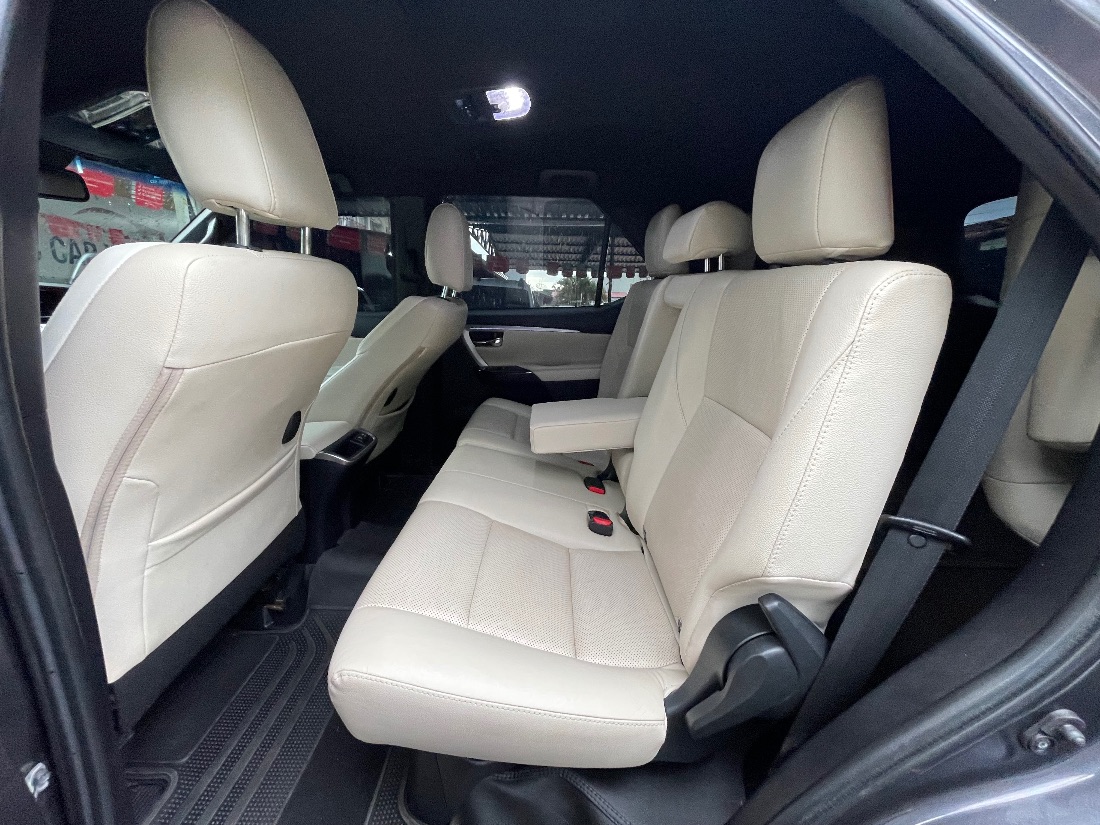 Toyota Hilux SW4 Diamond 2.8 4x4 Turbo Automático Diesel 2022/2022 — foto 8 de 15