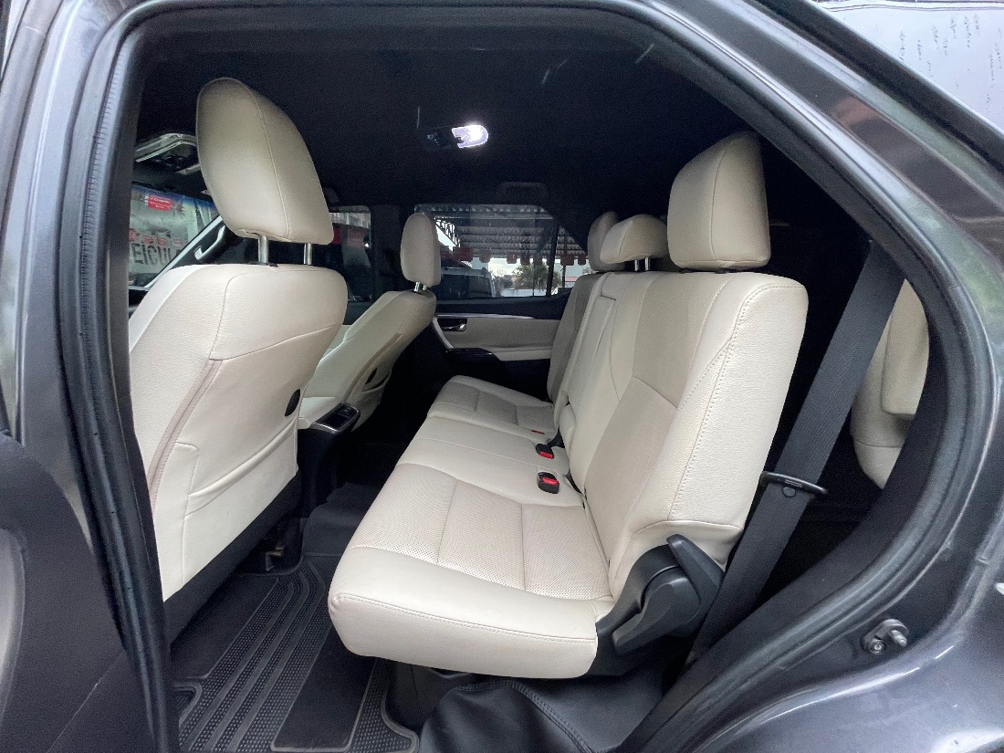 Toyota Hilux SW4 Diamond 2.8 4x4 Turbo Automático Diesel 2022/2022 — foto 9 de 15