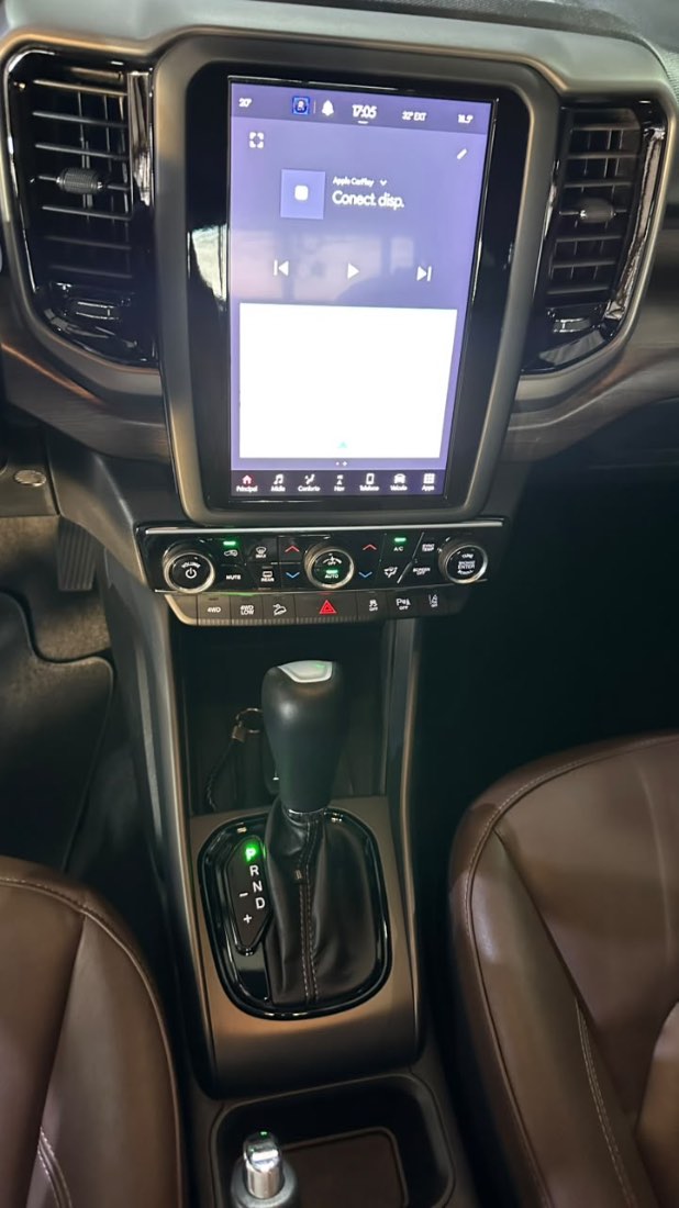 Fiat Toro Ranch 2.0 4x4 Turbo Automático Diesel 2023/2024 — foto 2 de 10