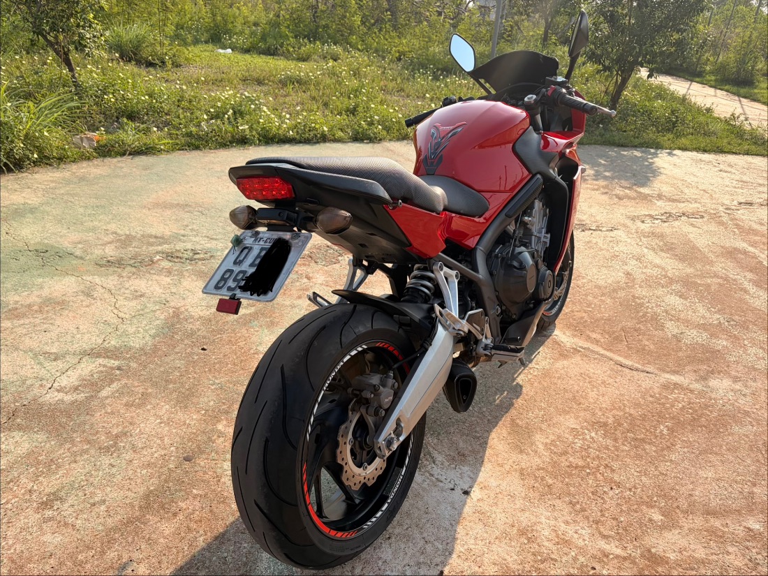 Honda CBR 650F 2015/2015 — foto 3 de 9