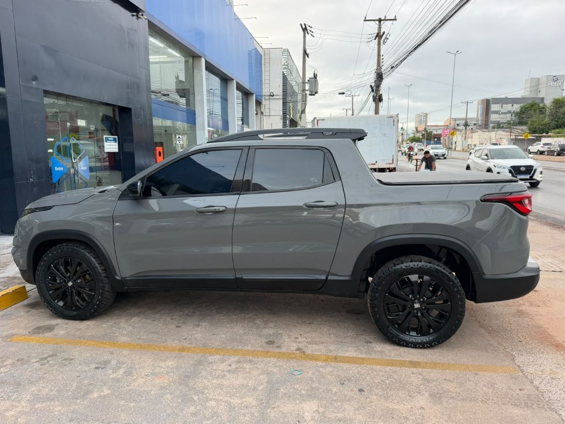 Fiat Toro Volcano 1.3 T270 4x2 Automático Flex 2023/2023 — foto 7 de 13