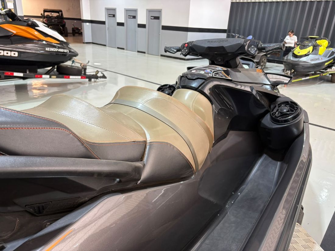 Sea.Doo Jet Sky Sea Doo GTX 230 HP 2022/2022 — foto 4 de 6