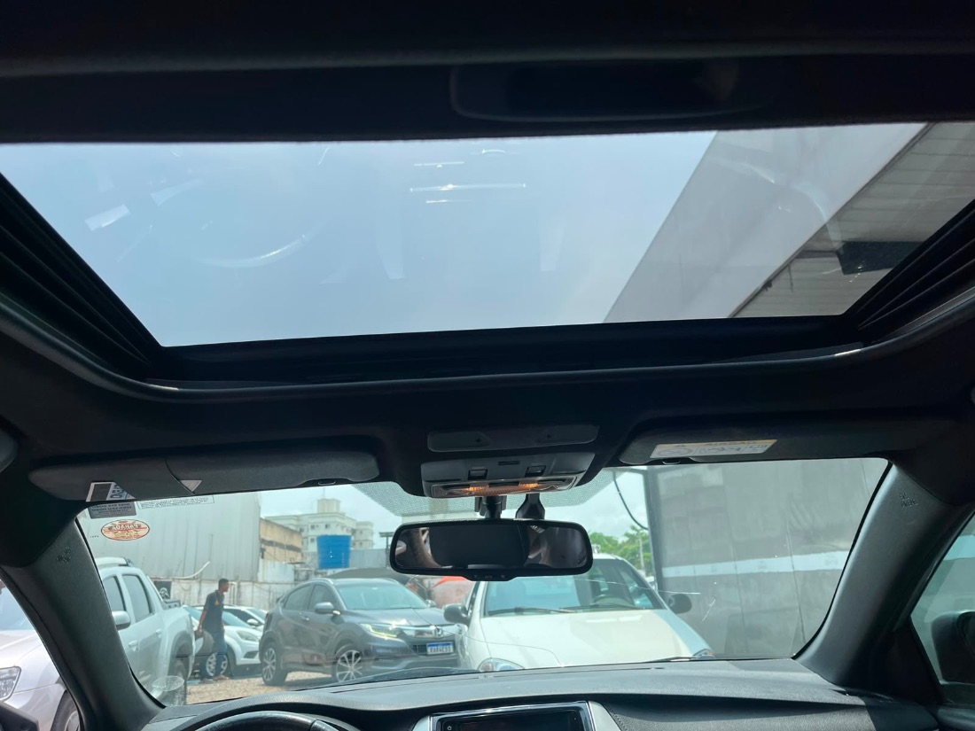 Toyota Yaris Hatch XLS 1.5 Automático Flex 2018/2019 — foto 9 de 12