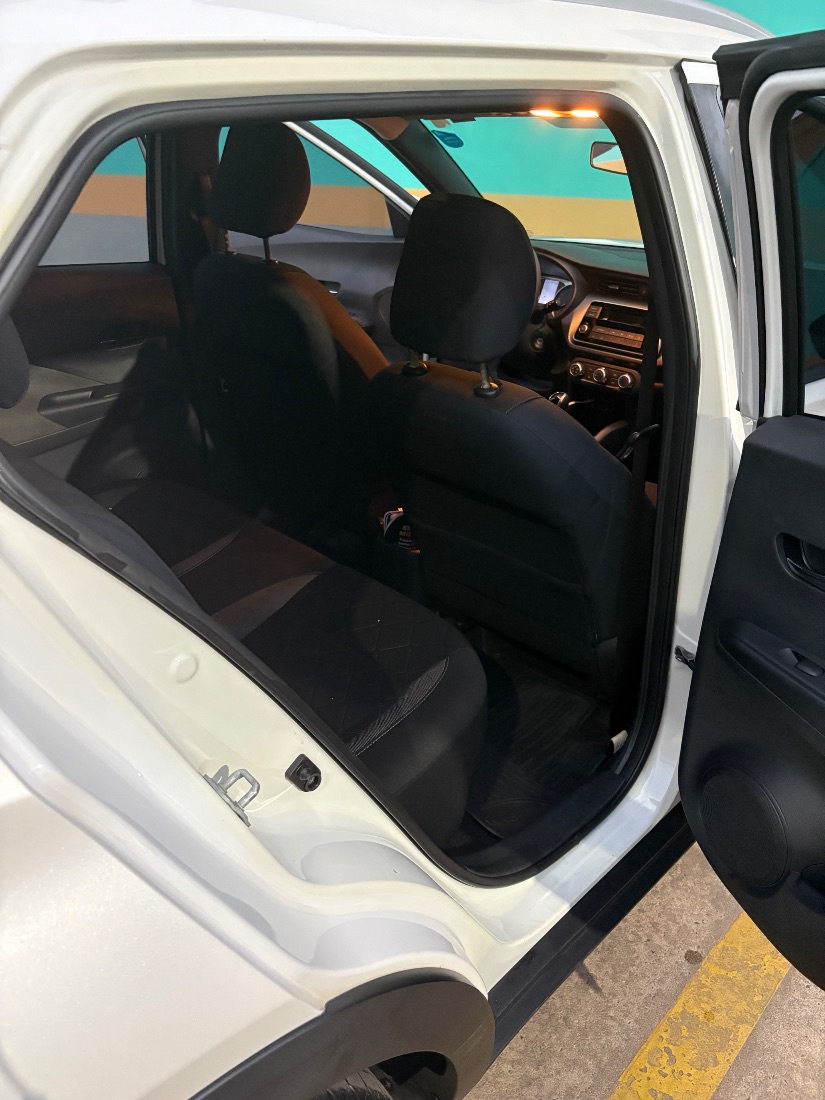Nissan Kicks S 1.6 Mecânico FlexStar 2018/2019 — foto 9 de 13