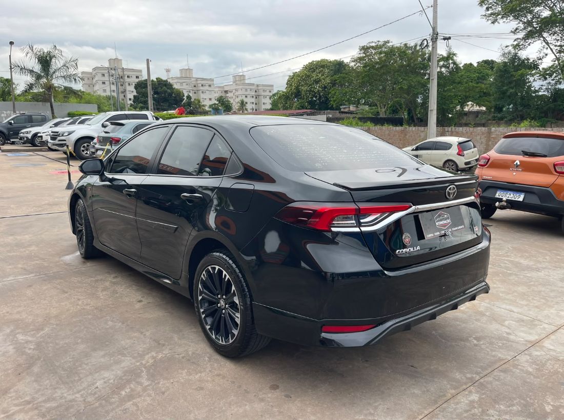 Toyota Corolla GR-Sport 2.0 Automático Flex 2021/2022 — foto 2 de 10