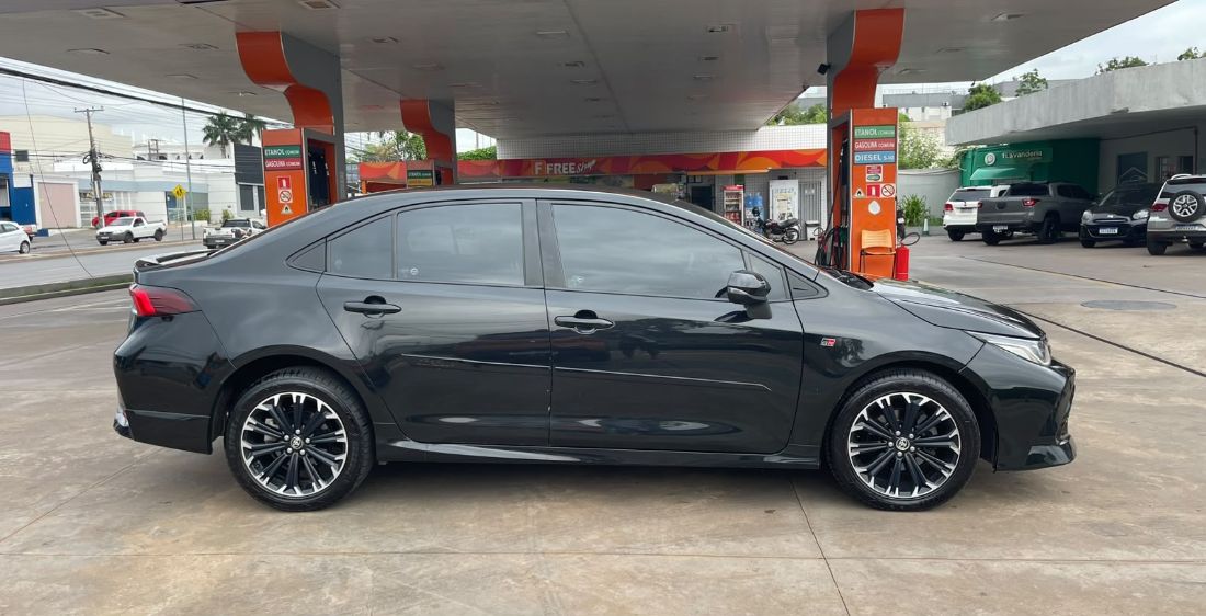 Toyota Corolla GR-Sport 2.0 Automático Flex 2021/2022 — foto 8 de 10