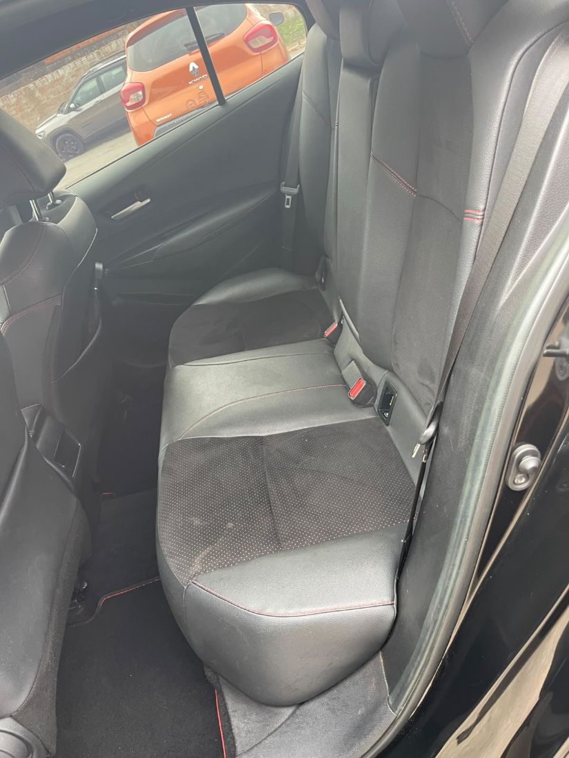 Toyota Corolla GR-Sport 2.0 Automático Flex 2021/2022 — foto 9 de 10