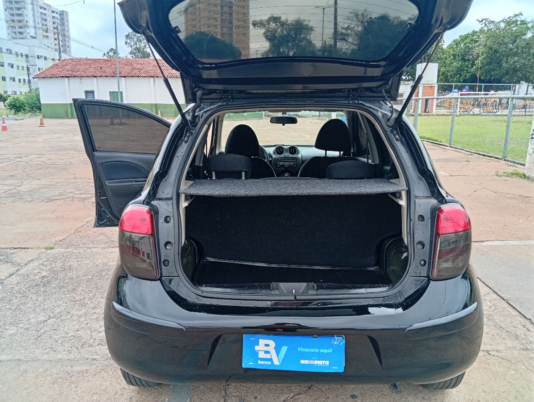 Nissan March S 1.6 5P Flex Fuel 2011/2012 — foto 12 de 15