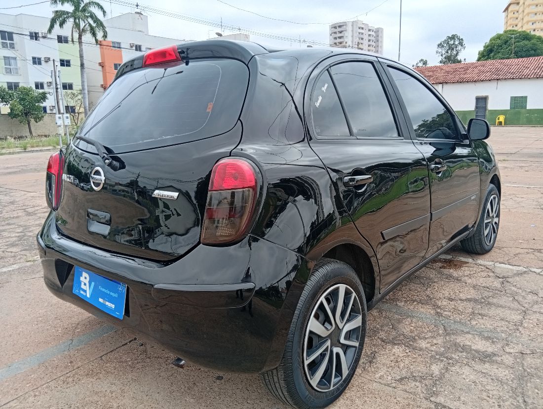 Nissan March S 1.6 5P Flex Fuel 2011/2012 — foto 8 de 15