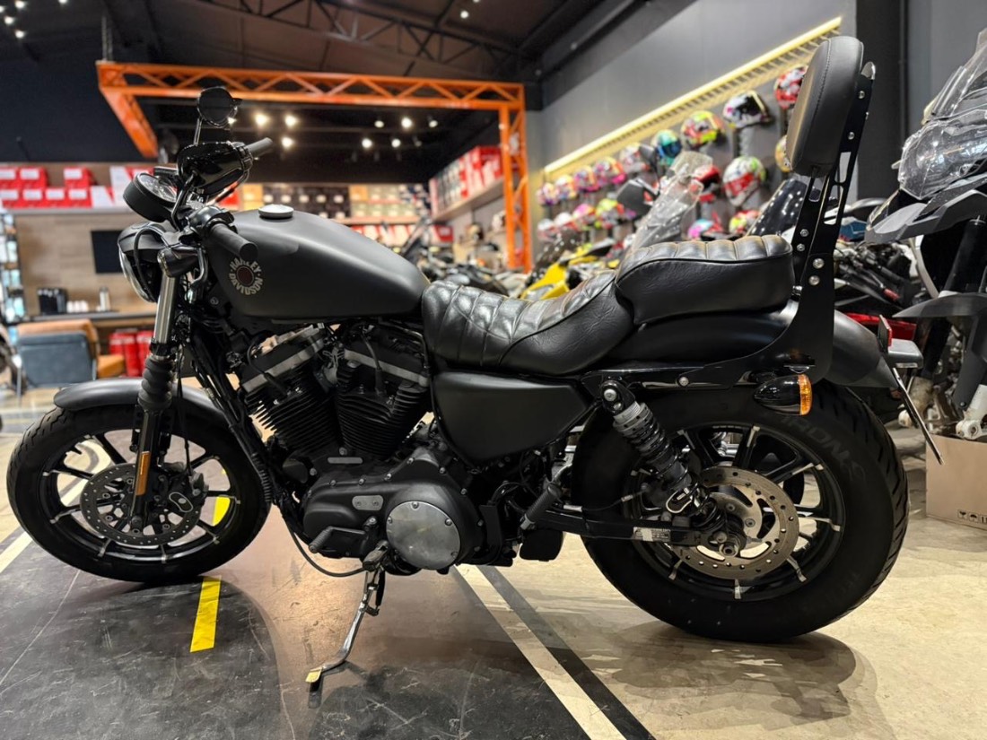 Harley Davidson Harley Davidson 883 2020/2020 — foto 2 de 4
