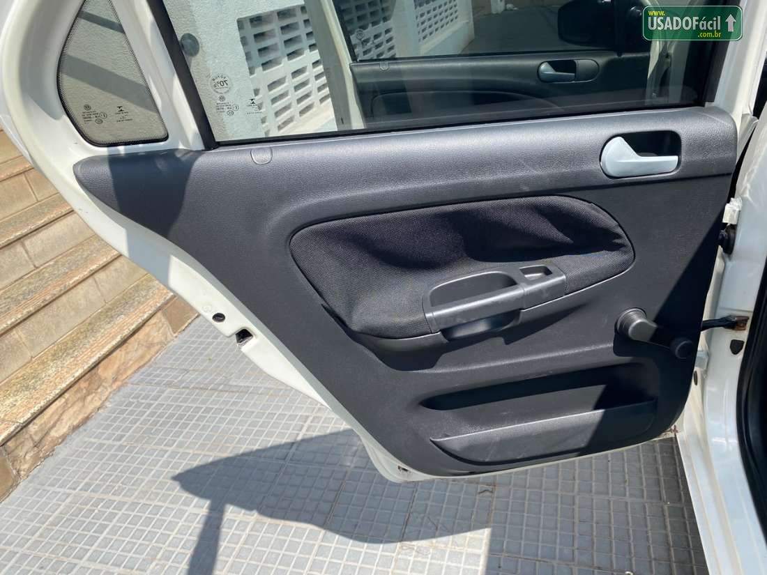 VOLKSWAGEN Gol Trendline 1.0 4P Total Flex 2018/2018 — foto 14 de 16