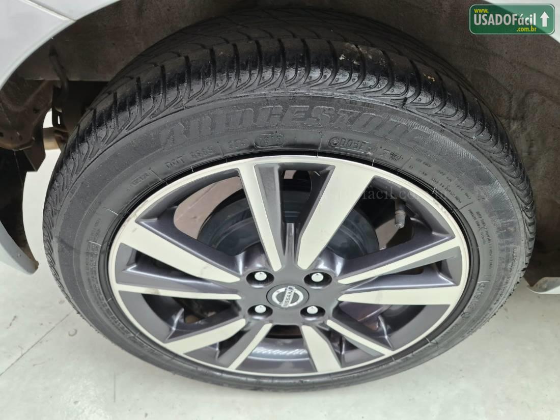 NISSAN March SL 1.6 Automático 5P FlexStart 2019/2020 — foto 24 de 30