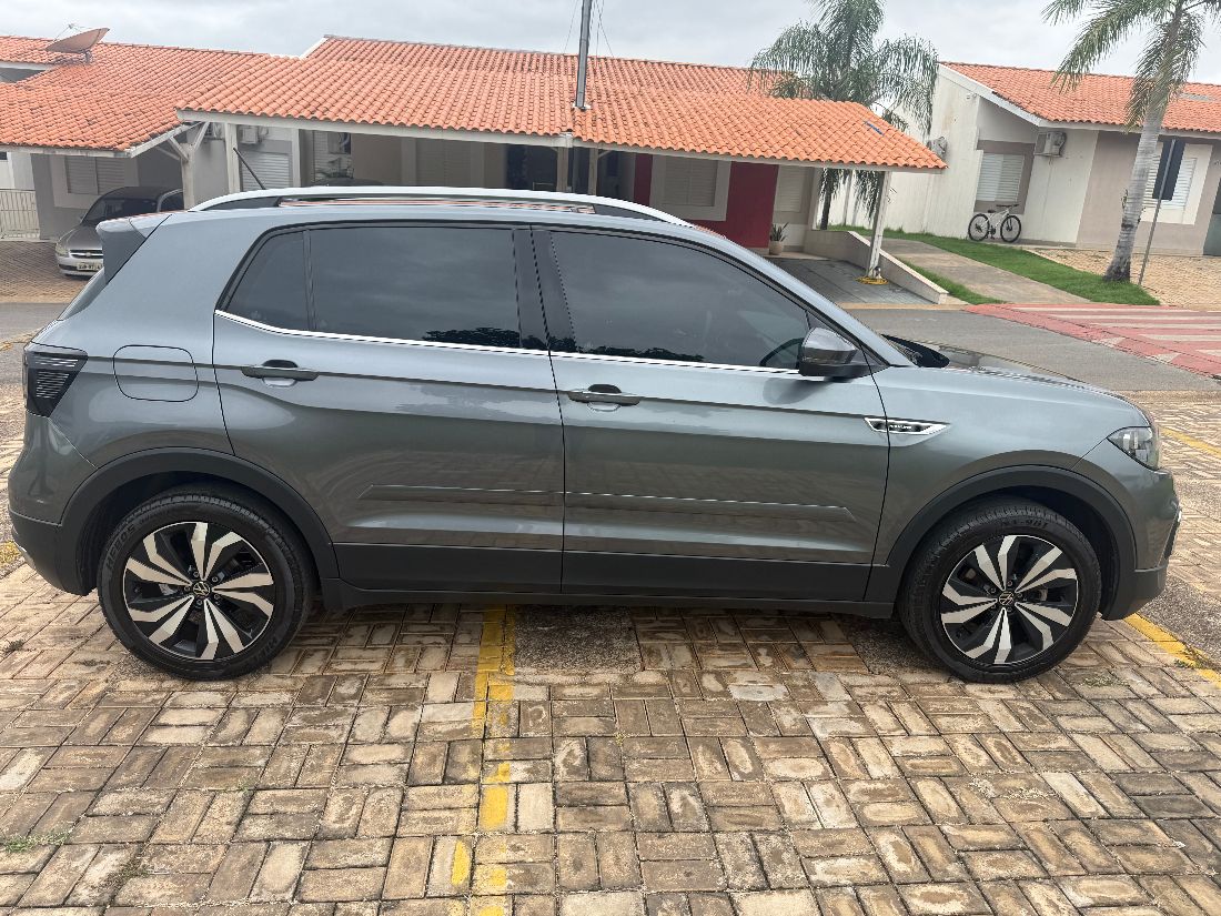 Volkswagen T-Cross Highline 250 TSI 1.4 Automático Flex 2023/2024 — foto 2 de 15