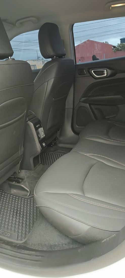 Jeep Compass Sport T270 1.3 Turbo Automático Flex 2025/2025 — foto 7 de 12