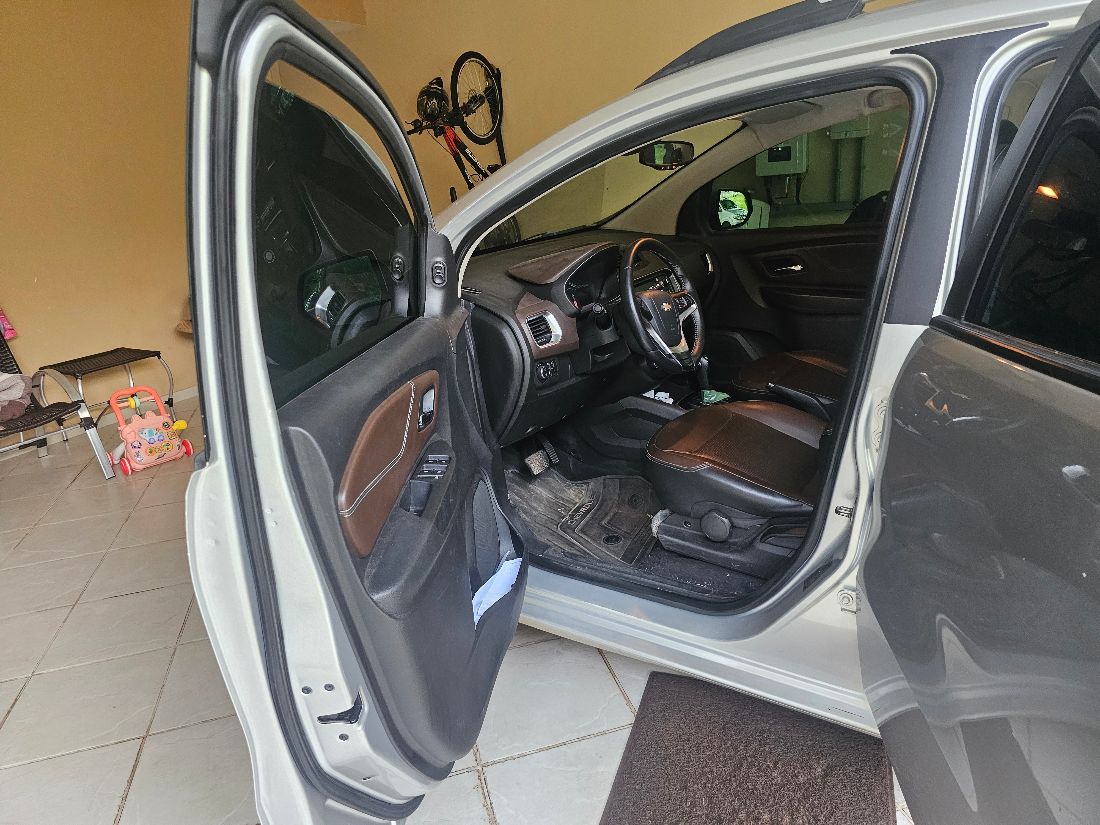 CHEVROLET/GM Spin Premier 1.8 Automático EconoFlex 2021/2021 — foto 2 de 8