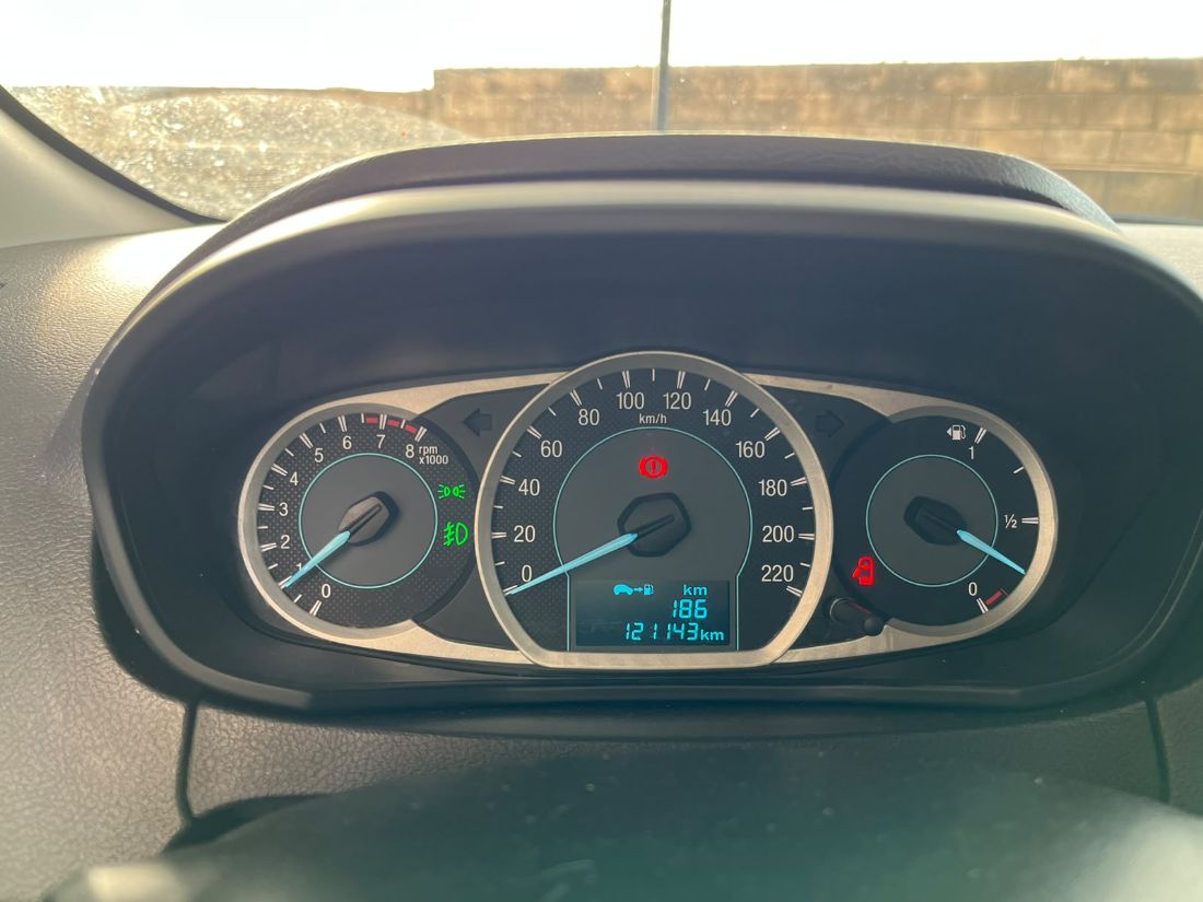 Ford Ka Hatch SEL 1.5 Flex 5P 2016/2017 — foto 5 de 8