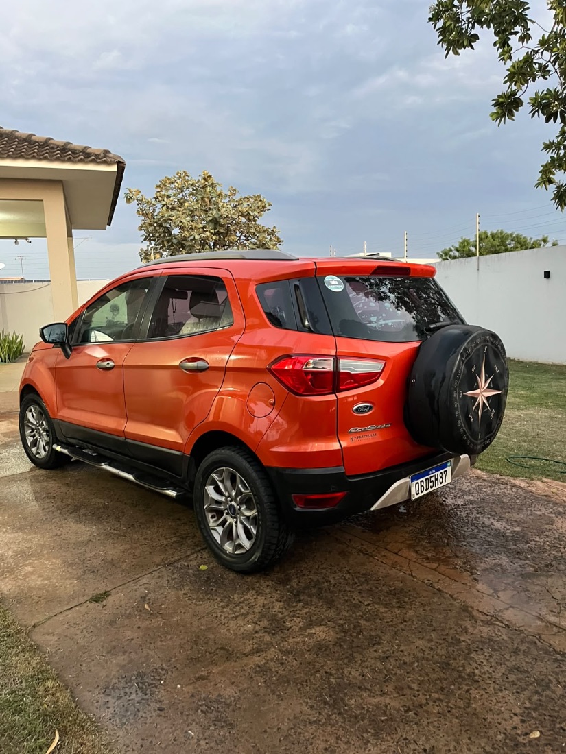 Ford Ecosport 2014/2015 — foto 10 de 15