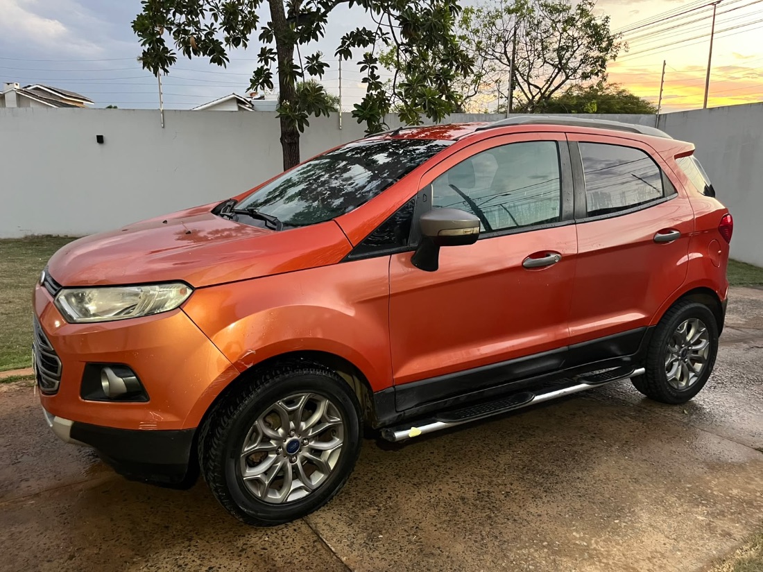 Ford Ecosport 2014/2015 — foto 11 de 15