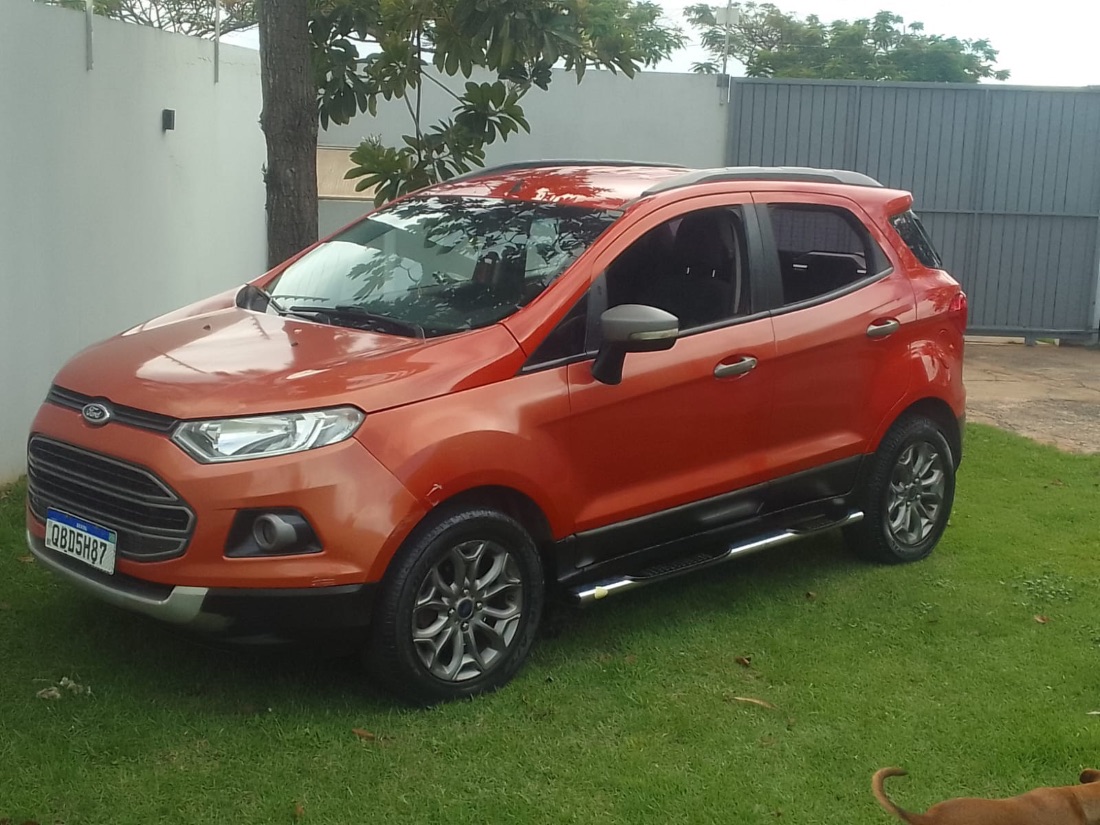 Ford Ecosport 2014/2015 — foto 2 de 15