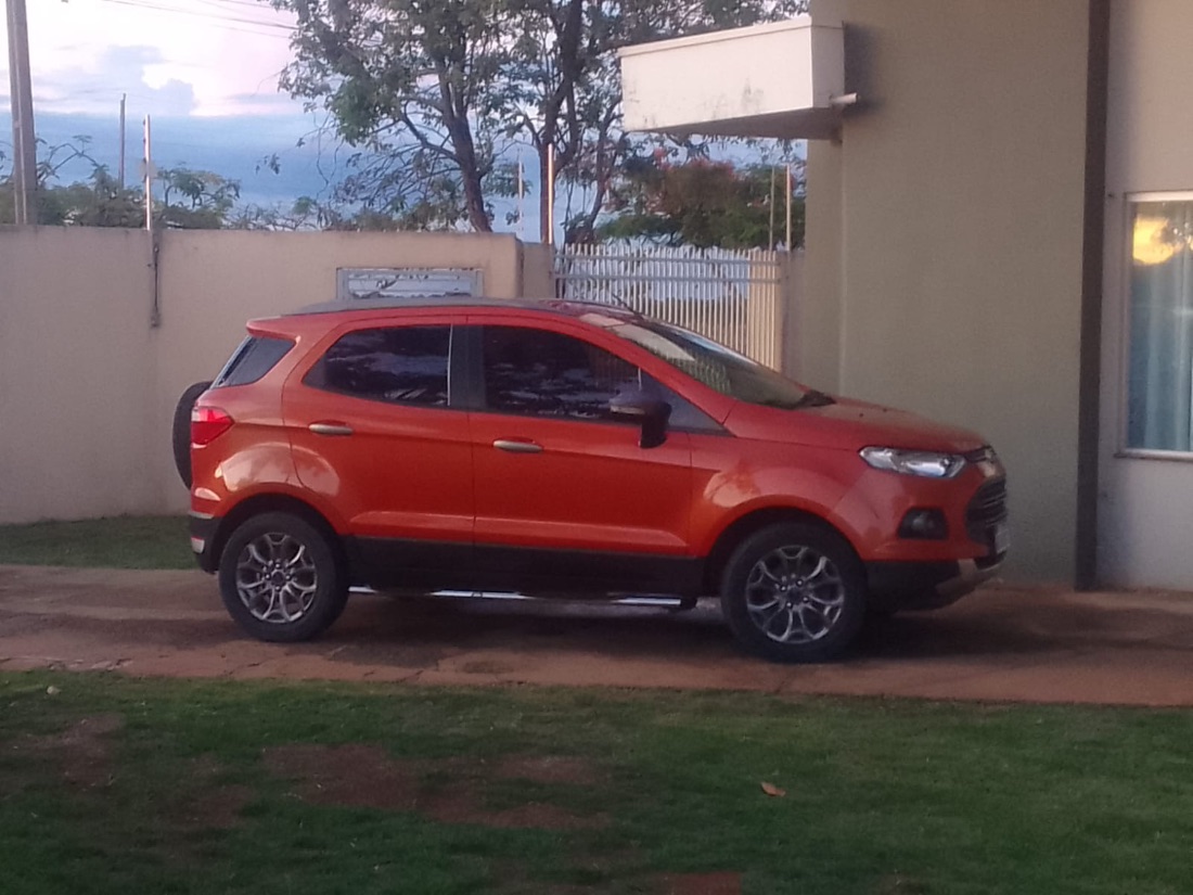 Ford Ecosport 2014/2015 — foto 3 de 15