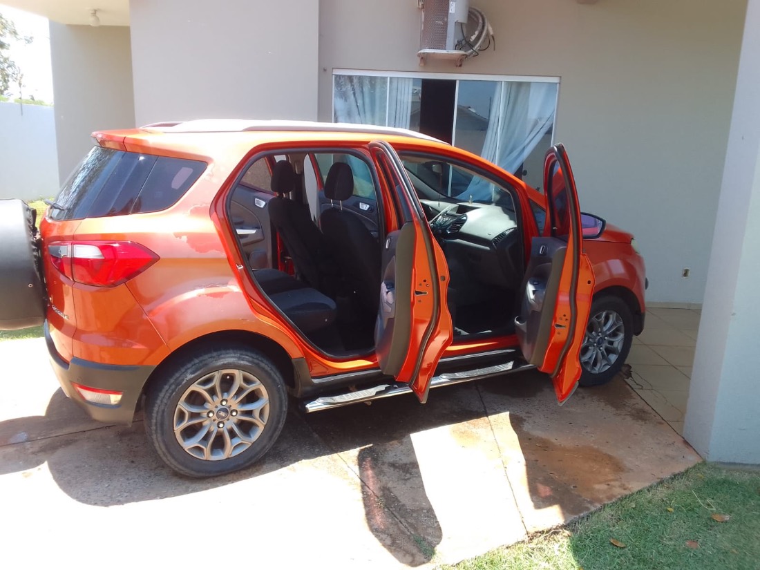 Ford Ecosport 2014/2015 — foto 4 de 15