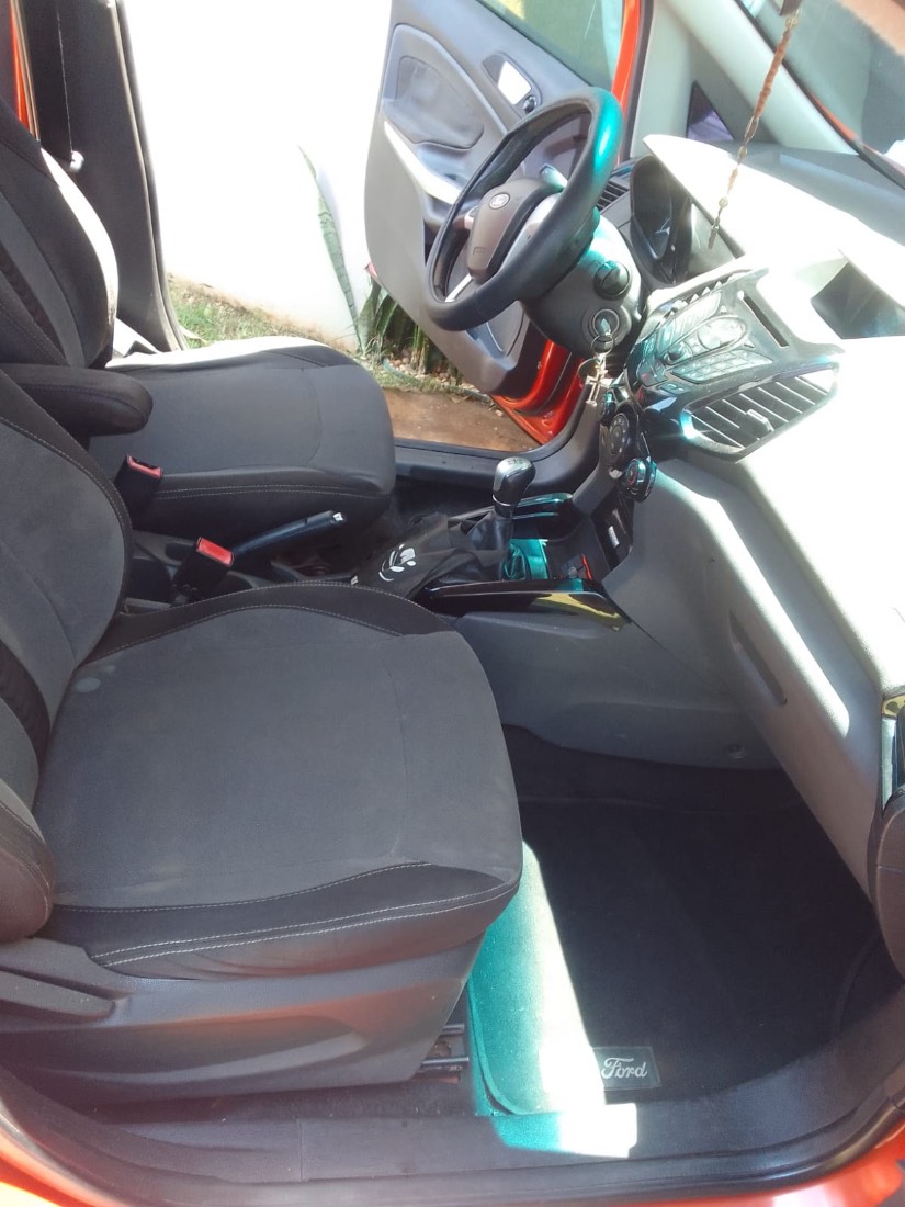 Ford Ecosport 2014/2015 — foto 7 de 15