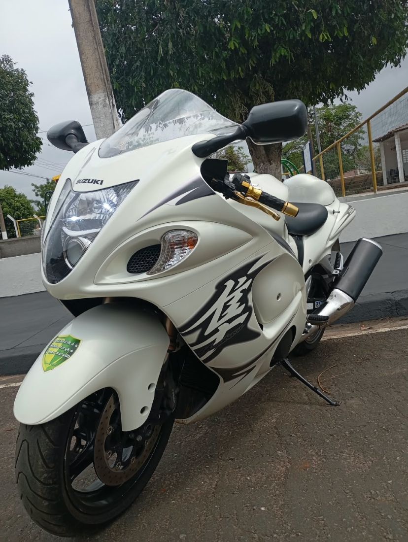 Suzuki GSX 1300-R Hayabusa 2012/2013 — foto 11 de 12