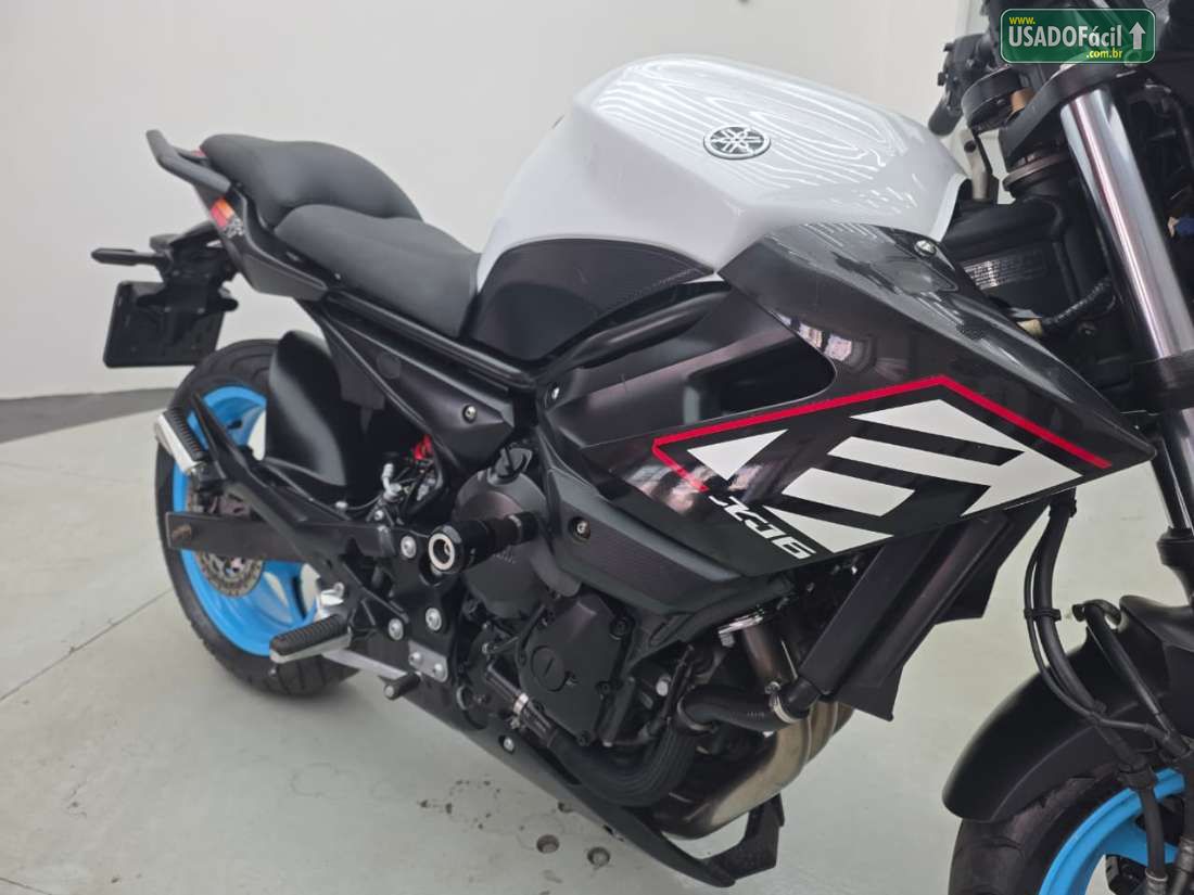 YAMAHA XJ6 N SP 2015/2016 — foto 10 de 17