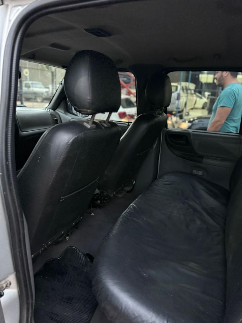 Ford Ranger Storm CD 2.8 4x4 Turbo Diesel 2005/2006 — foto 4 de 6