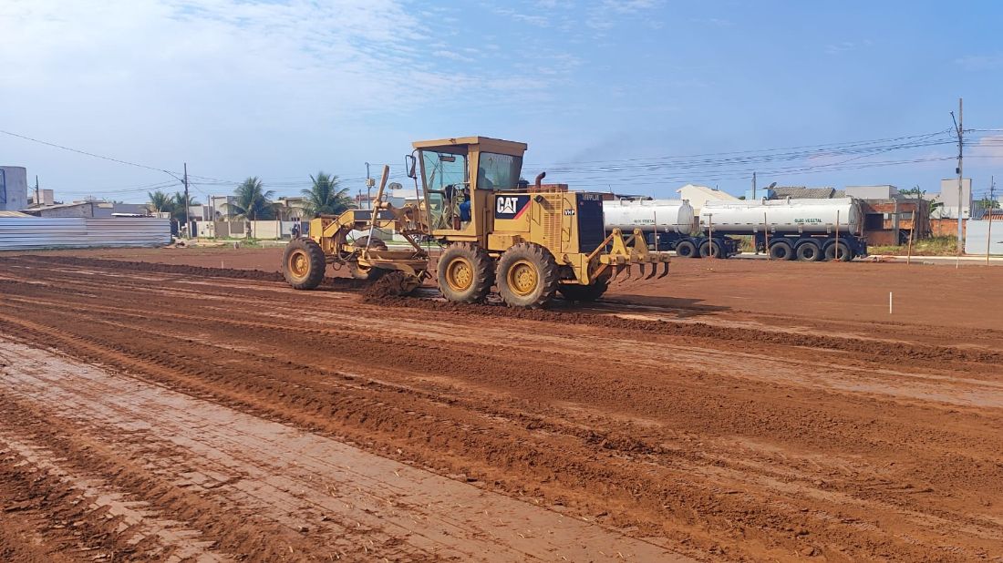 Caterpillar MOTONIVELADORA 120H 2001/2001 — foto 3 de 3