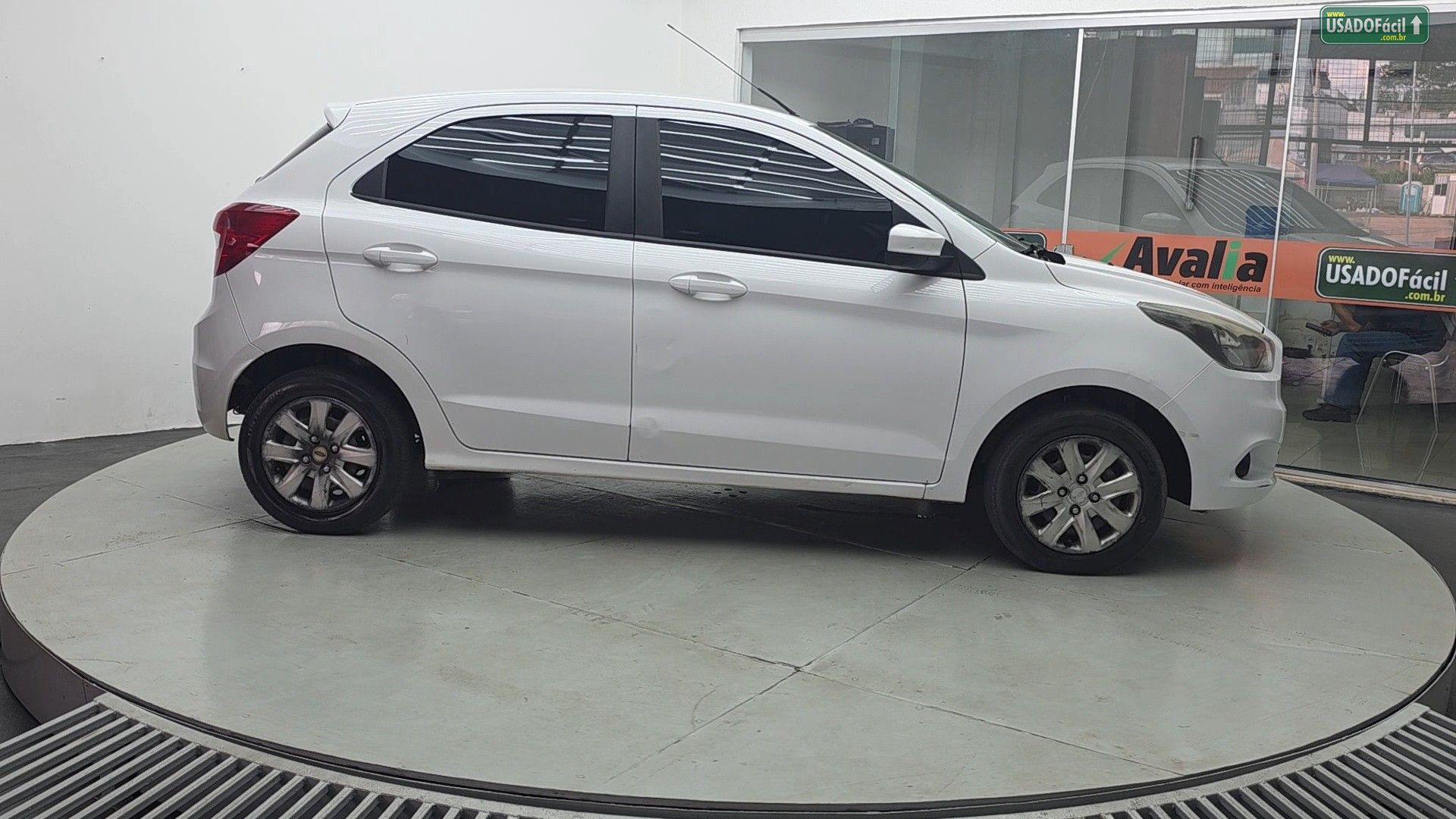 FORD Ka Hatch SE 1.0 Flex 5P 2014/2015 — foto 25 de 25