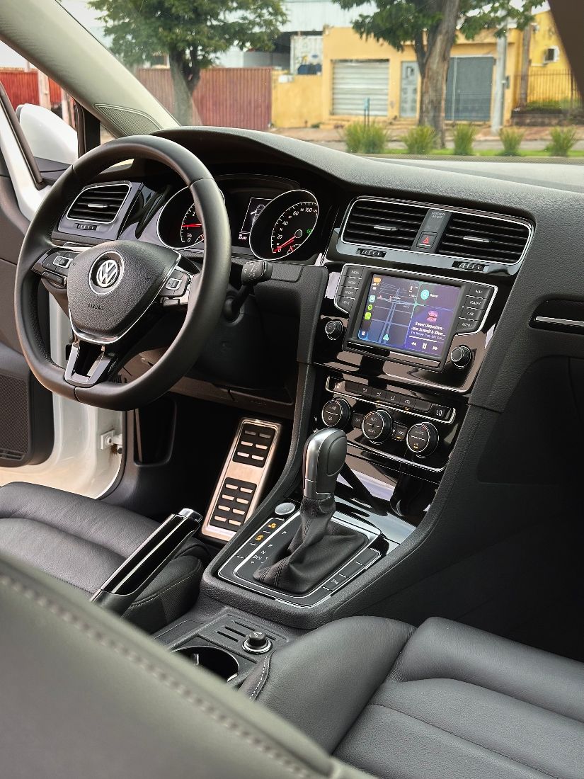 Volkswagen GOLF HIGHLINE 1.4 TSI TIPTRONIC 2016/2017 — foto 7 de 8