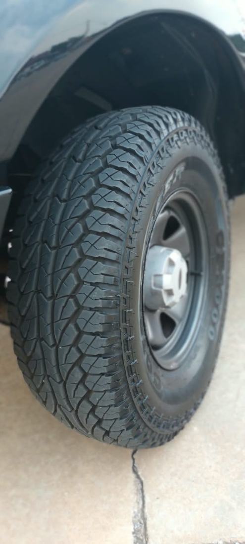 Ford Ranger XLS 2.3 16V 145cv/150cv 4x2 CS 2009/2010 — foto 8 de 15