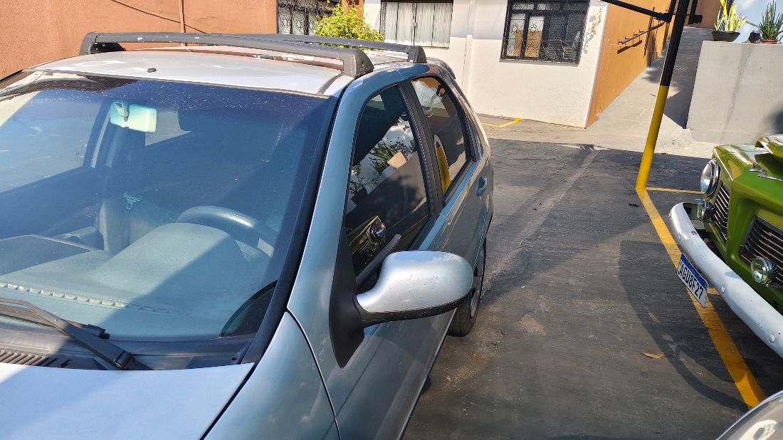 Fiat Palio Attractive 1.4 EVO Fire Flex 5P 2011/2011 — foto 5 de 9
